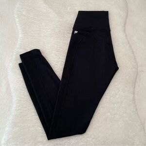 fabletics high waisted power hold leggings!